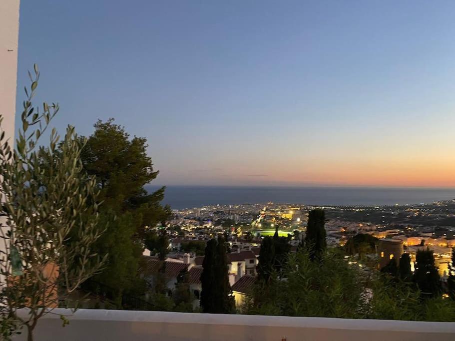 Precioso Apartamento Mandarinos Con Vistas Al Mar Nerja Exteriér fotografie