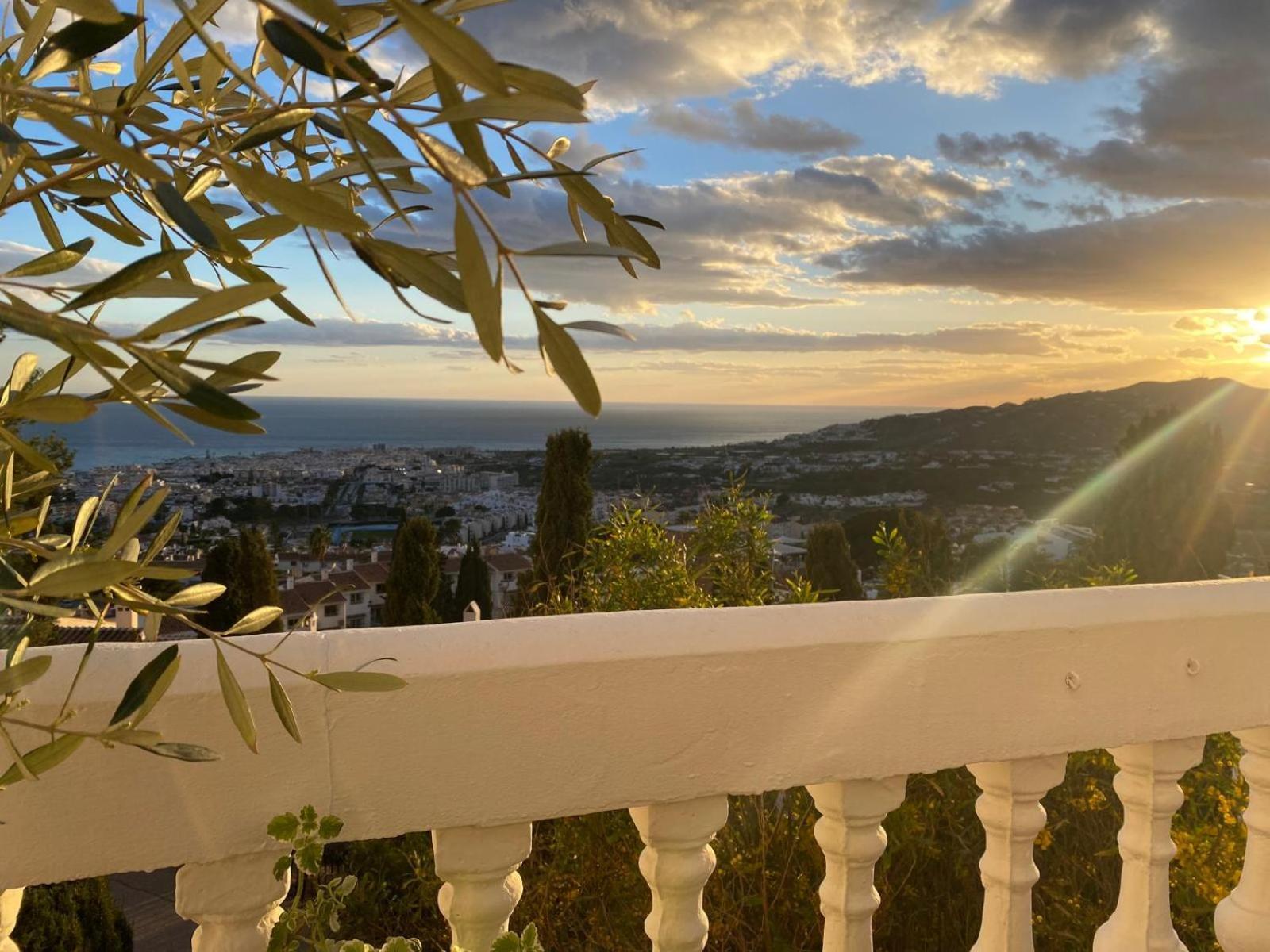 Precioso Apartamento Mandarinos Con Vistas Al Mar Nerja Exteriér fotografie