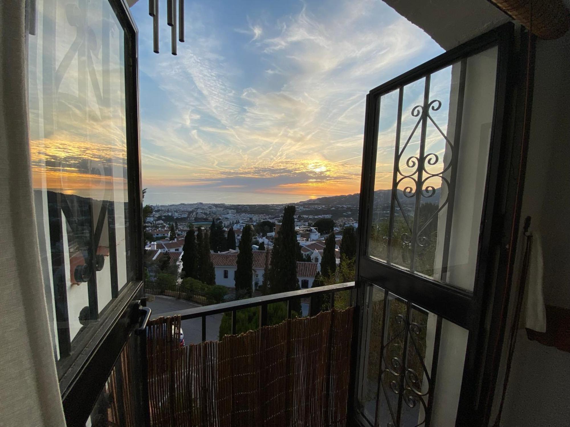 Precioso Apartamento Mandarinos Con Vistas Al Mar Nerja Exteriér fotografie